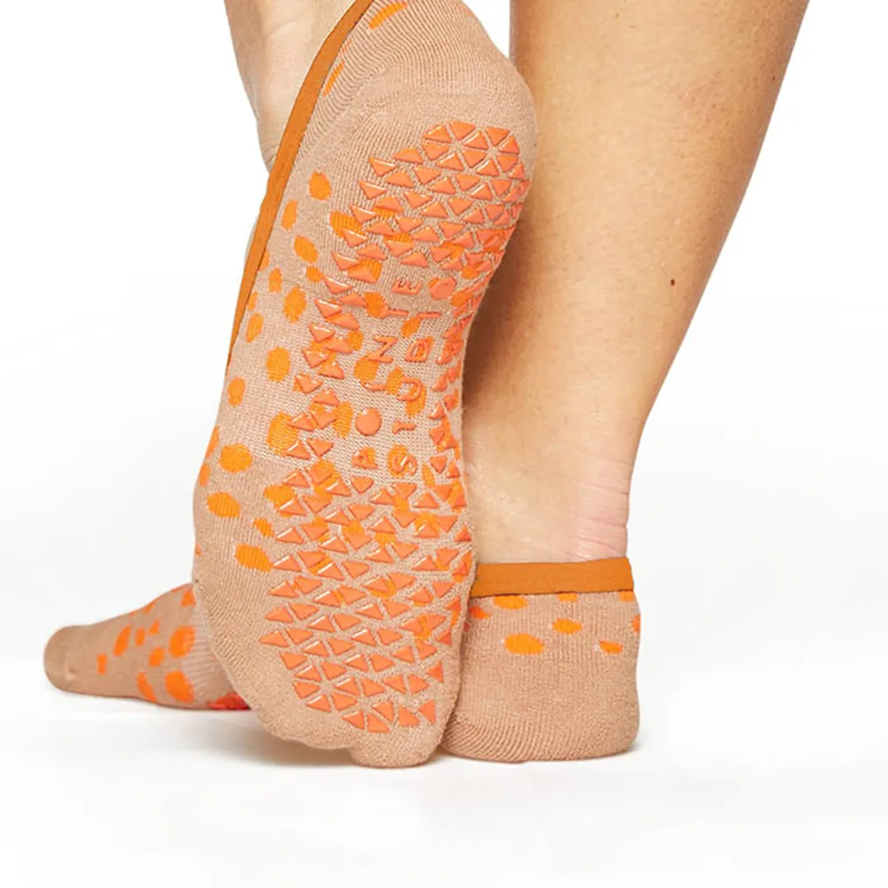 Pointe Studio Dots Dance Grip Sock - Marmalade