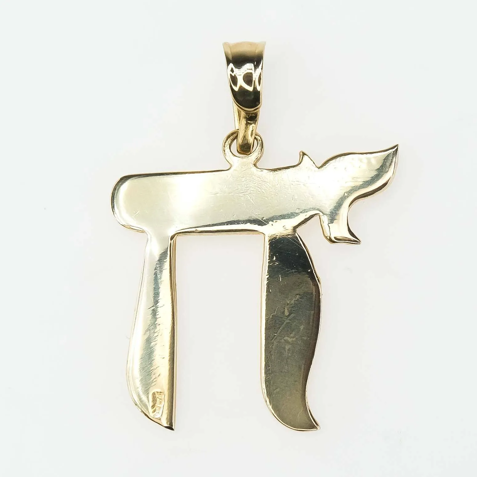 Polished Chai Pendant in 14K Yellow Gold