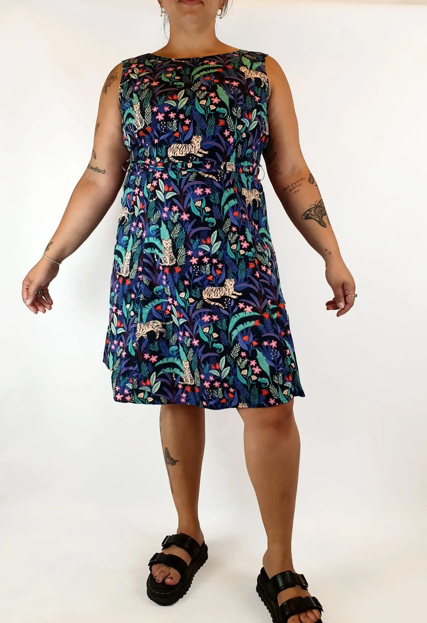 Princess Highway navy jungle print dress size 16