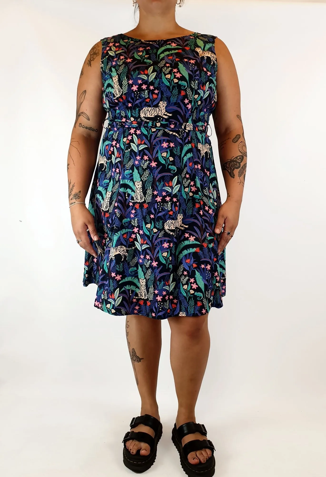 Princess Highway navy jungle print dress size 16