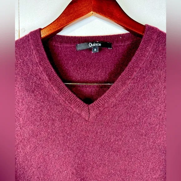 Quince Womens Cashmere V Neck Sweater Maroon Size Small