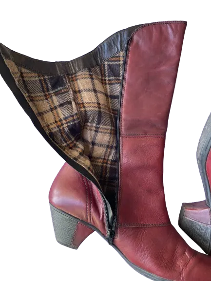 Remonte Burgundy Leather Boots