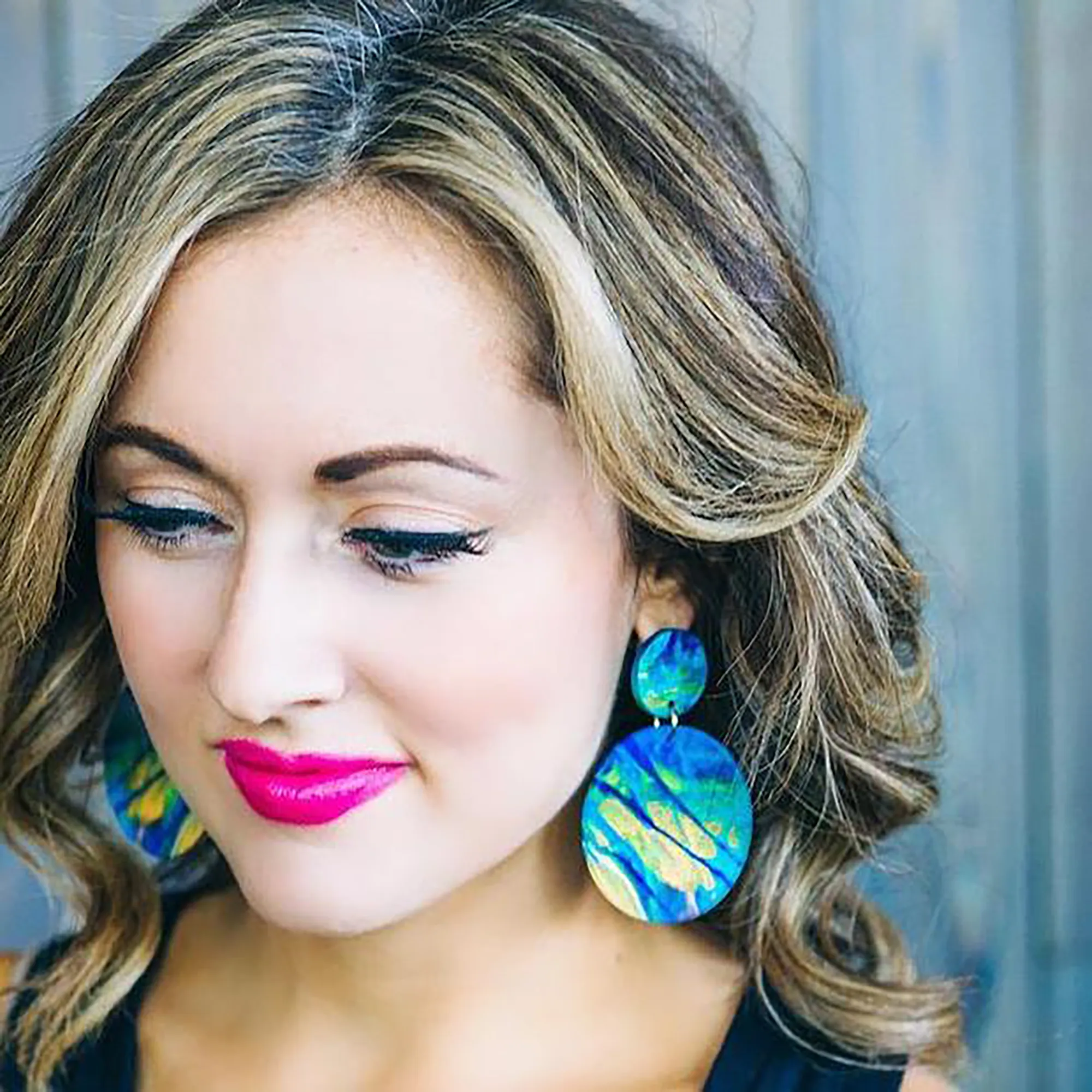 Round Earrings