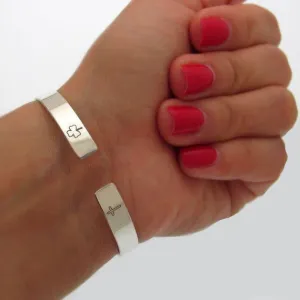 Sisters in Christ bracelet. Inspirational gifts
