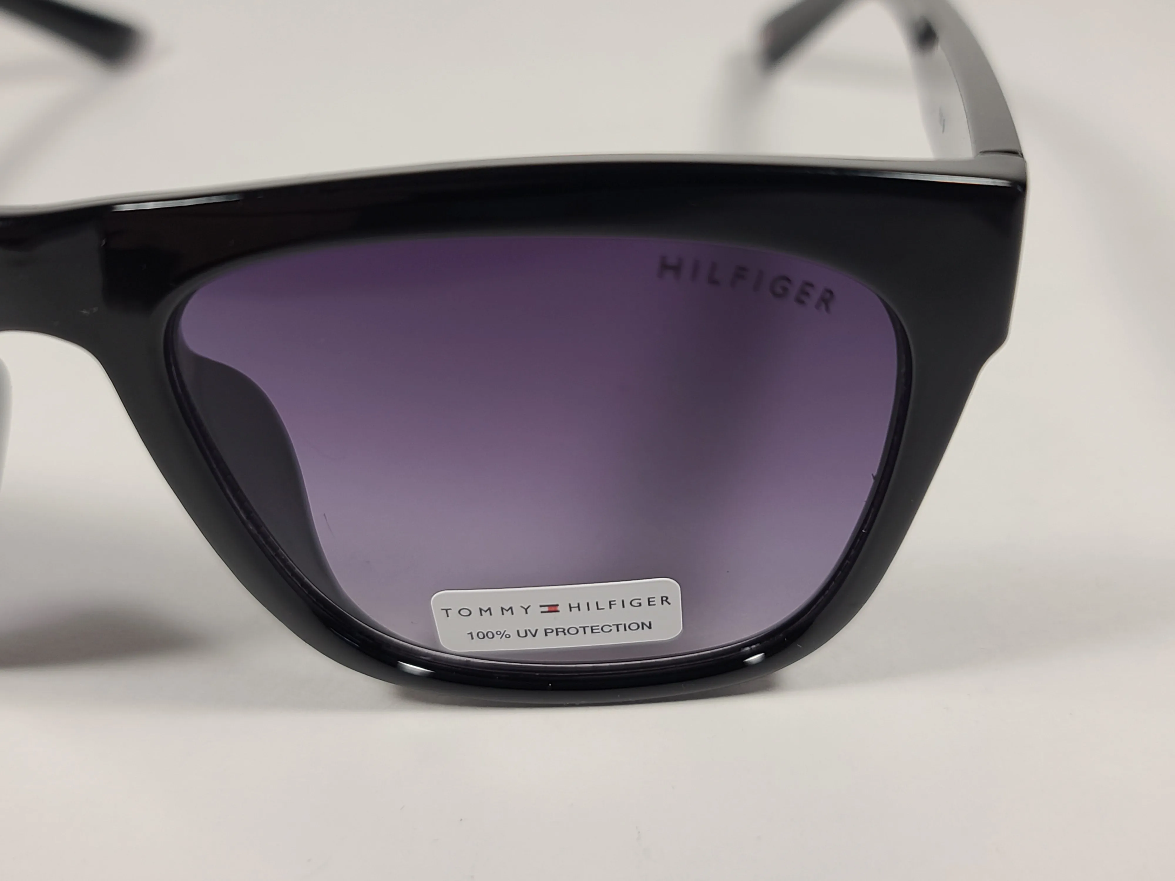 Tommy Hilfiger Kim Squared Sunglasses Shiny Black Frame Smoke Gradient Lens WP OL450
