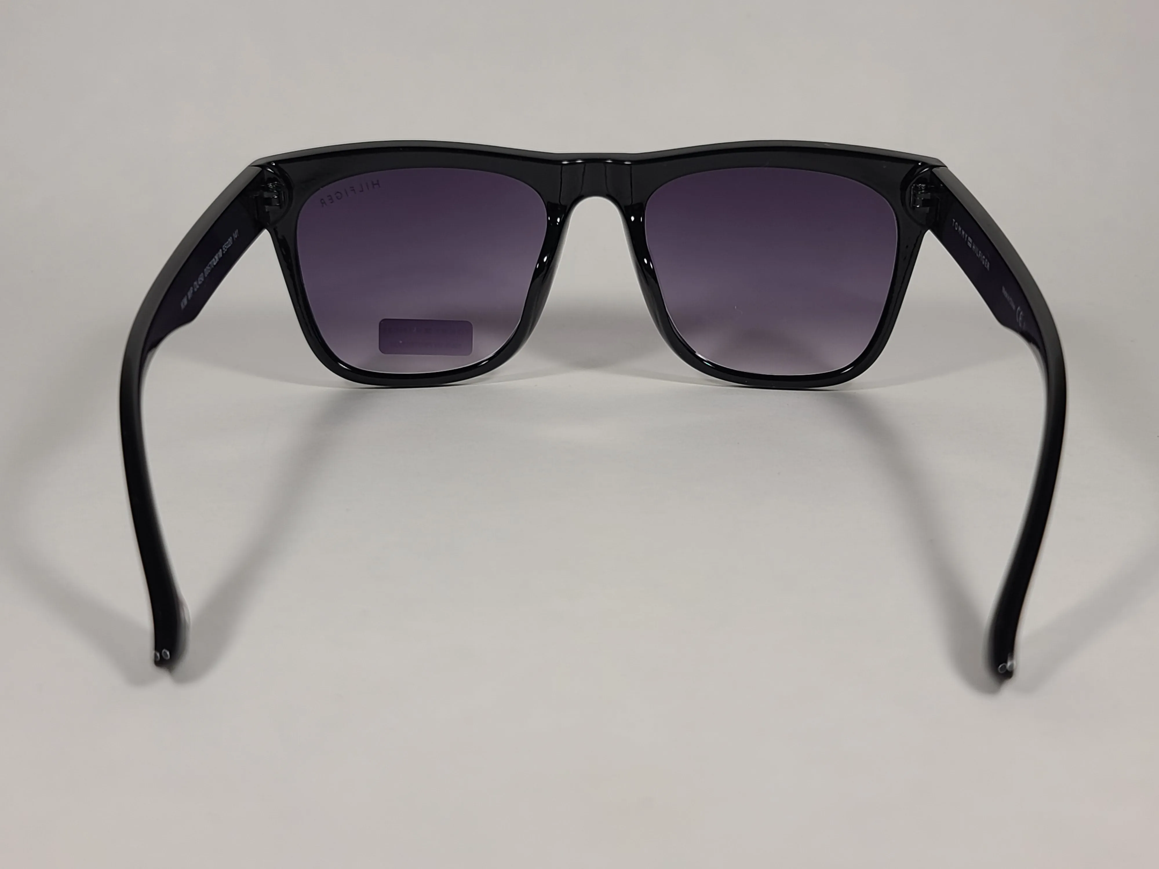 Tommy Hilfiger Kim Squared Sunglasses Shiny Black Frame Smoke Gradient Lens WP OL450