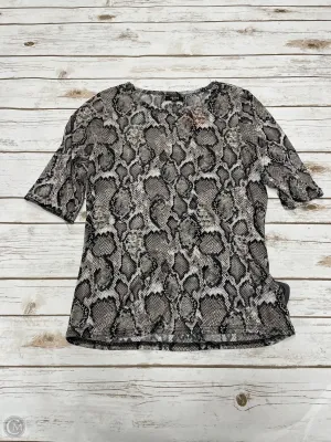 Top Short Sleeve By Cme In Snakeskin Print, Size: L