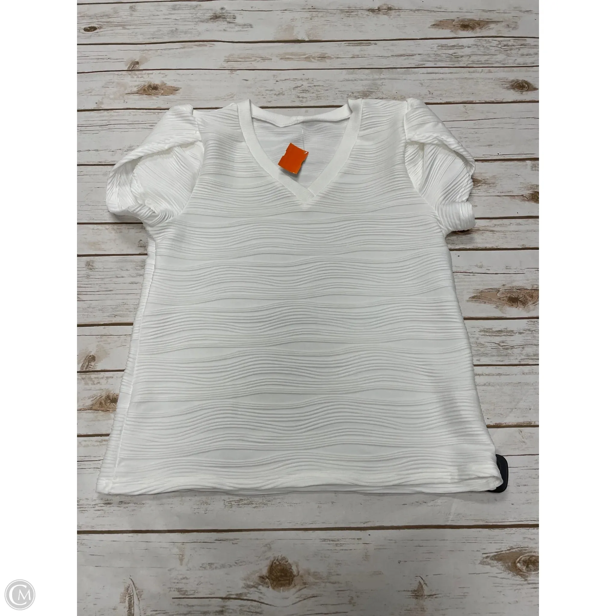 Top Short Sleeve By Cmf In White, Size: M