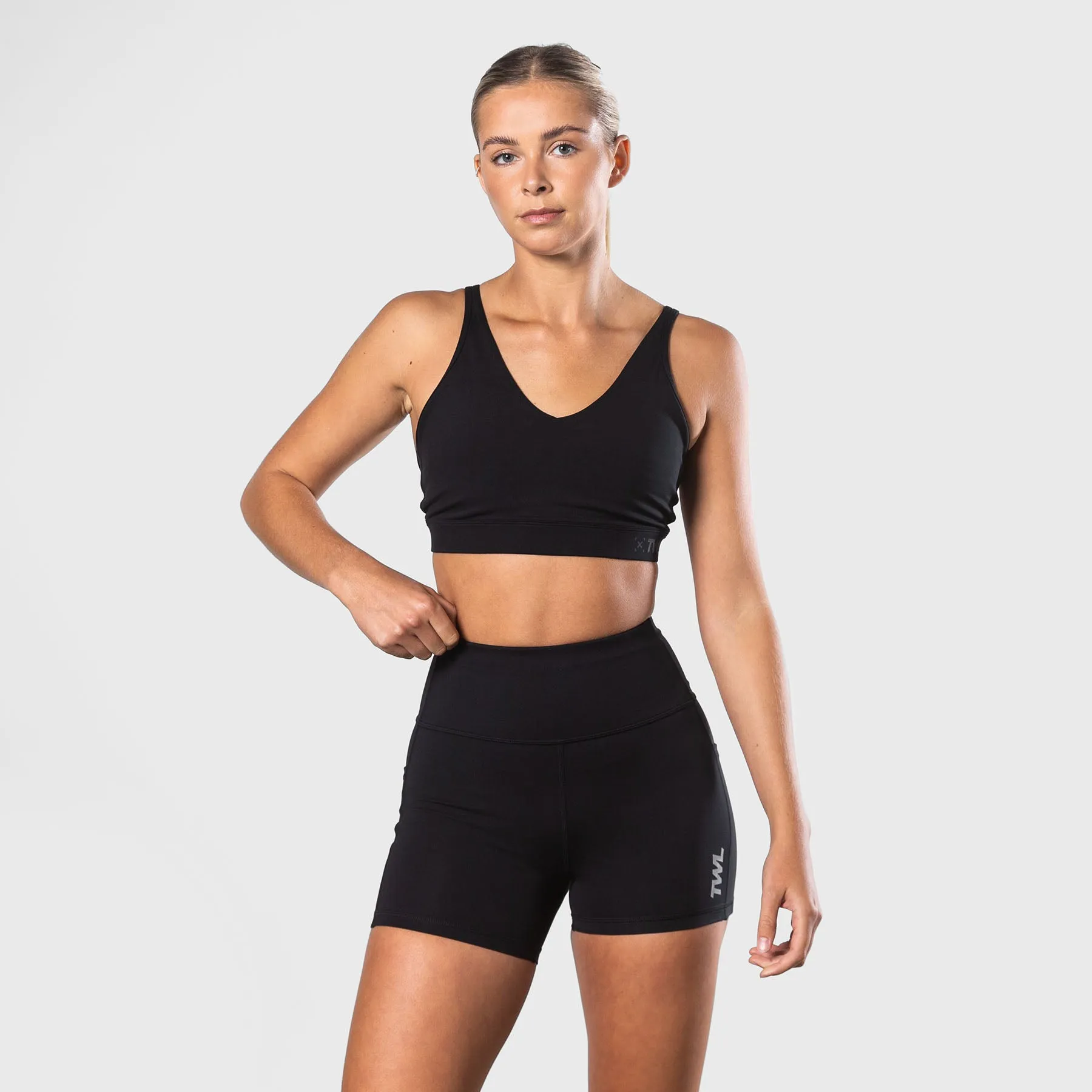 TWL - WOMEN'S ENERGY SHORTS - BLACK