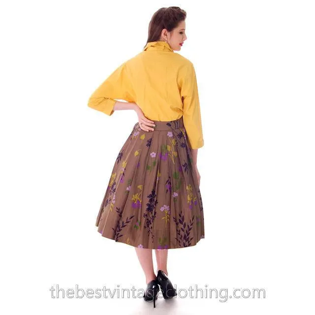 Vintage 1940s Cotton Blouse Gold Buckles Detail Unique Sleeves  M-L
