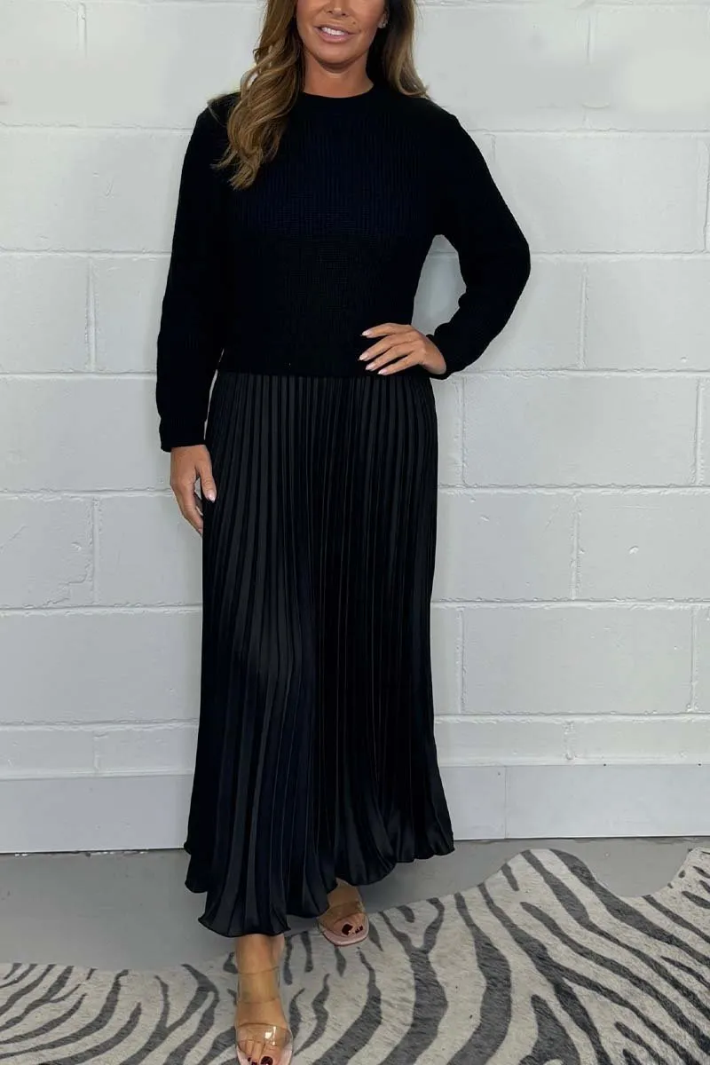 Wendy® | Unique winter dress with skirt detail
