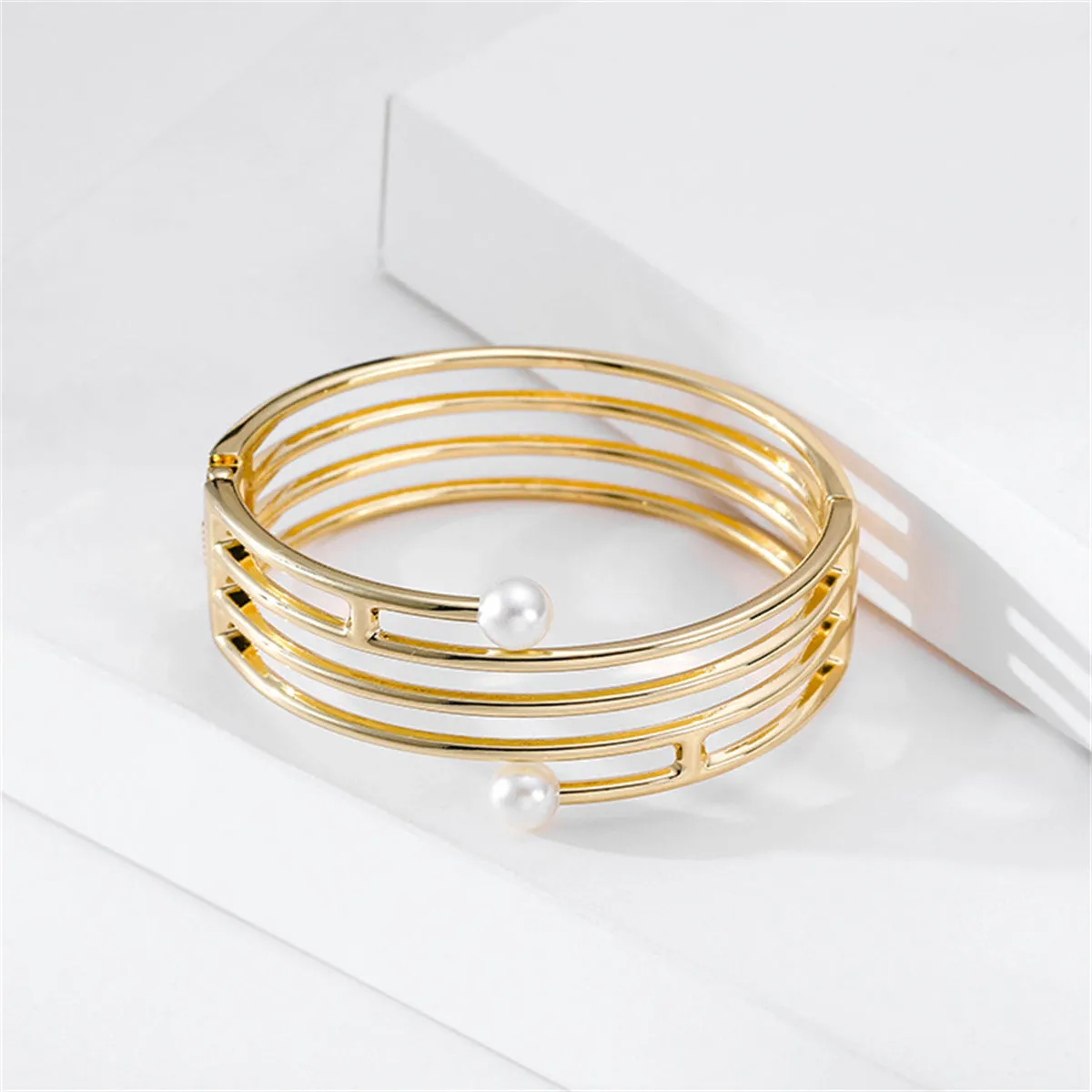 White Pearl & 18K Gold-Plated Line Coil Bracelet