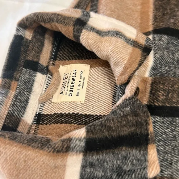 Woman’s Ashley Outerwear Jacket by 26 international