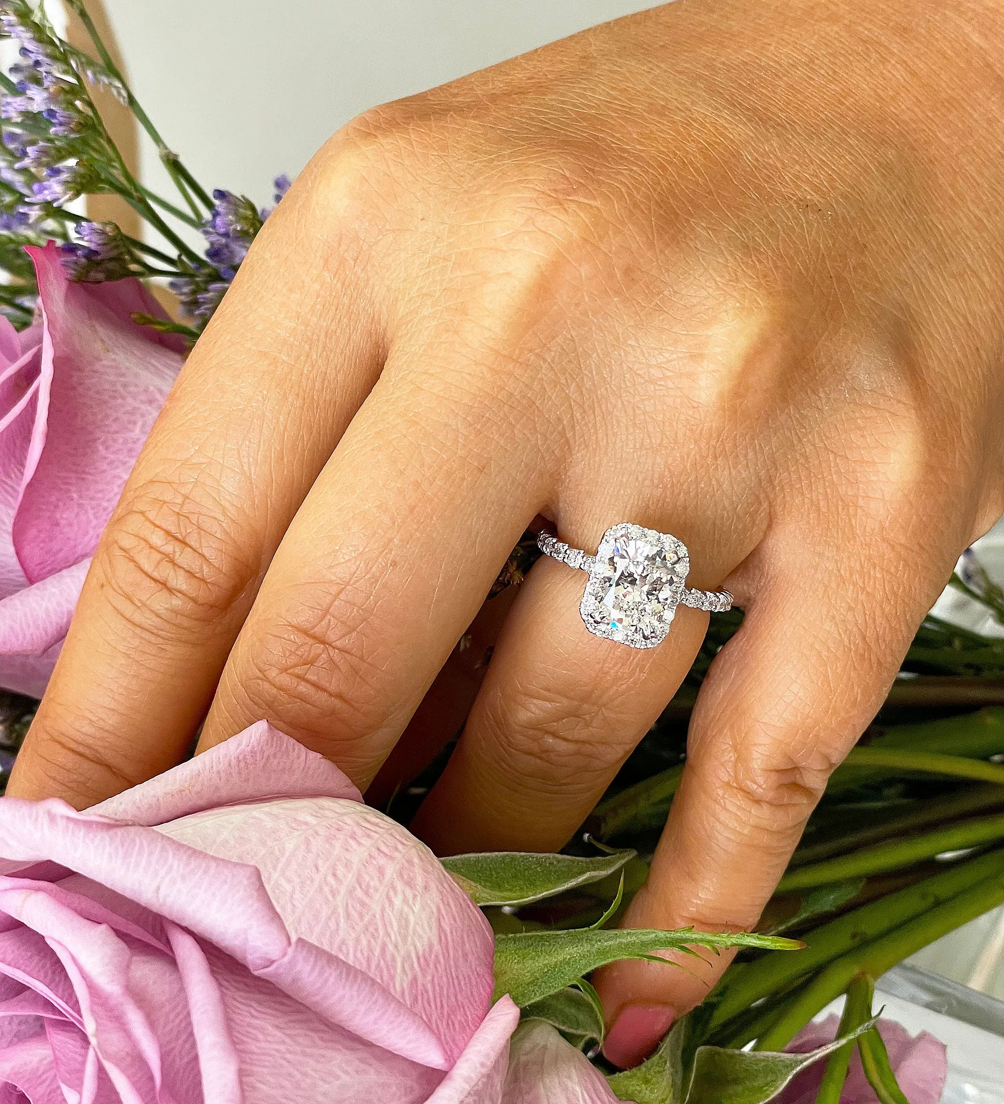 Women's 14k solid white gold cushion cut moissanite and natural round cut diamond engagement ring Bridal Wedding Halo 2.80ctw