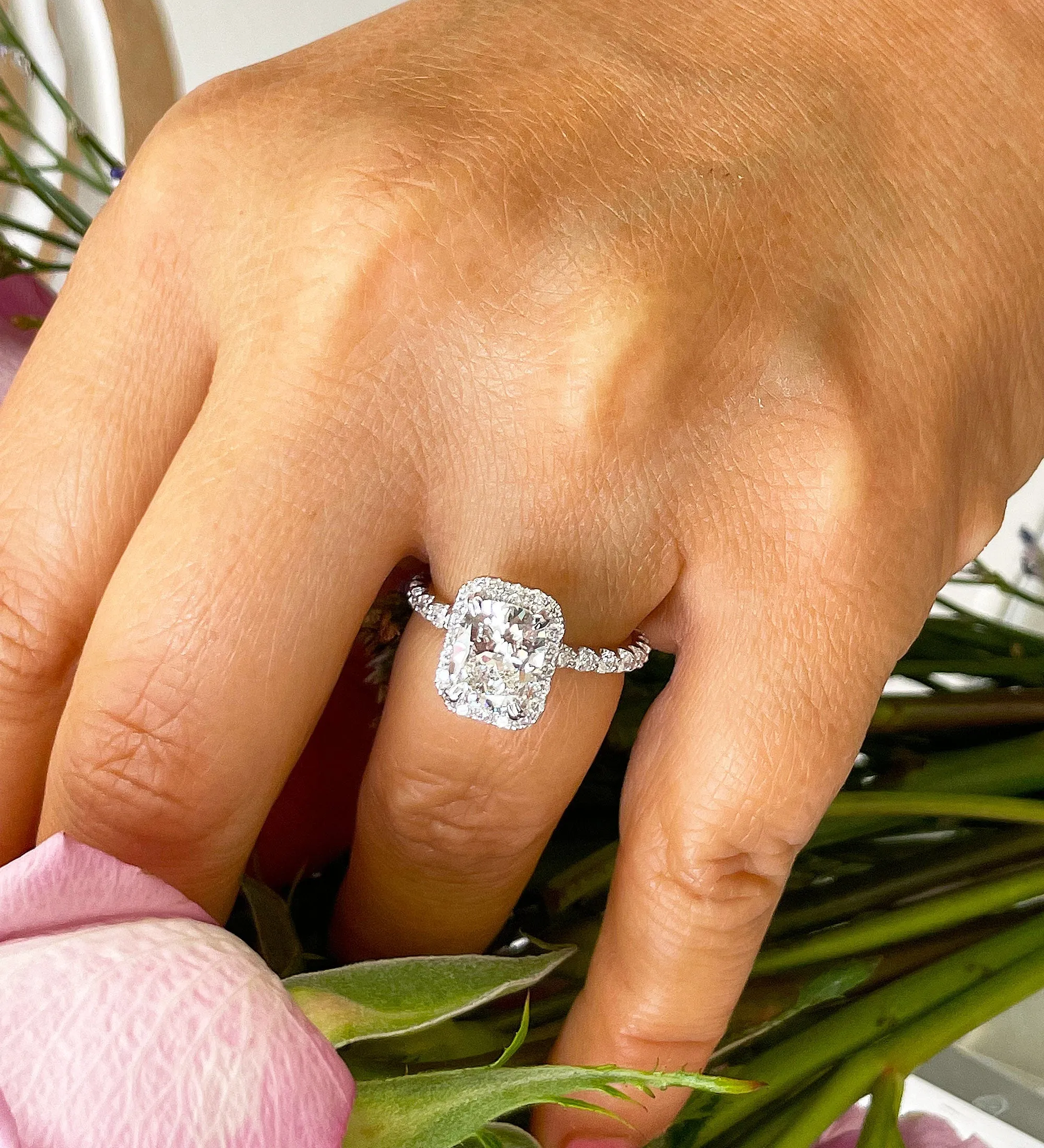 Women's 14k solid white gold cushion cut moissanite and natural round cut diamond engagement ring Bridal Wedding Halo 2.80ctw