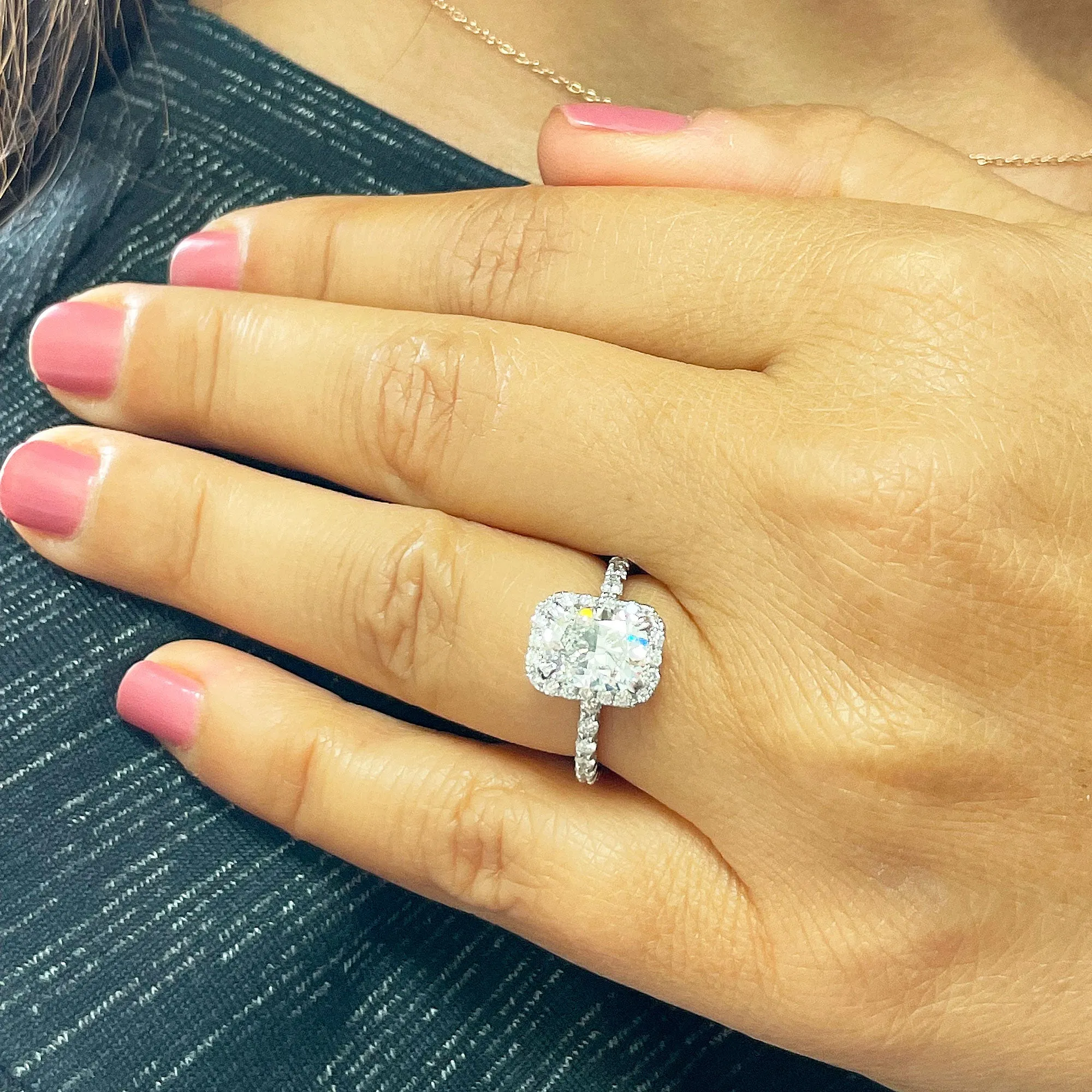 Women's 14k solid white gold cushion cut moissanite and natural round cut diamond engagement ring Bridal Wedding Halo 2.80ctw