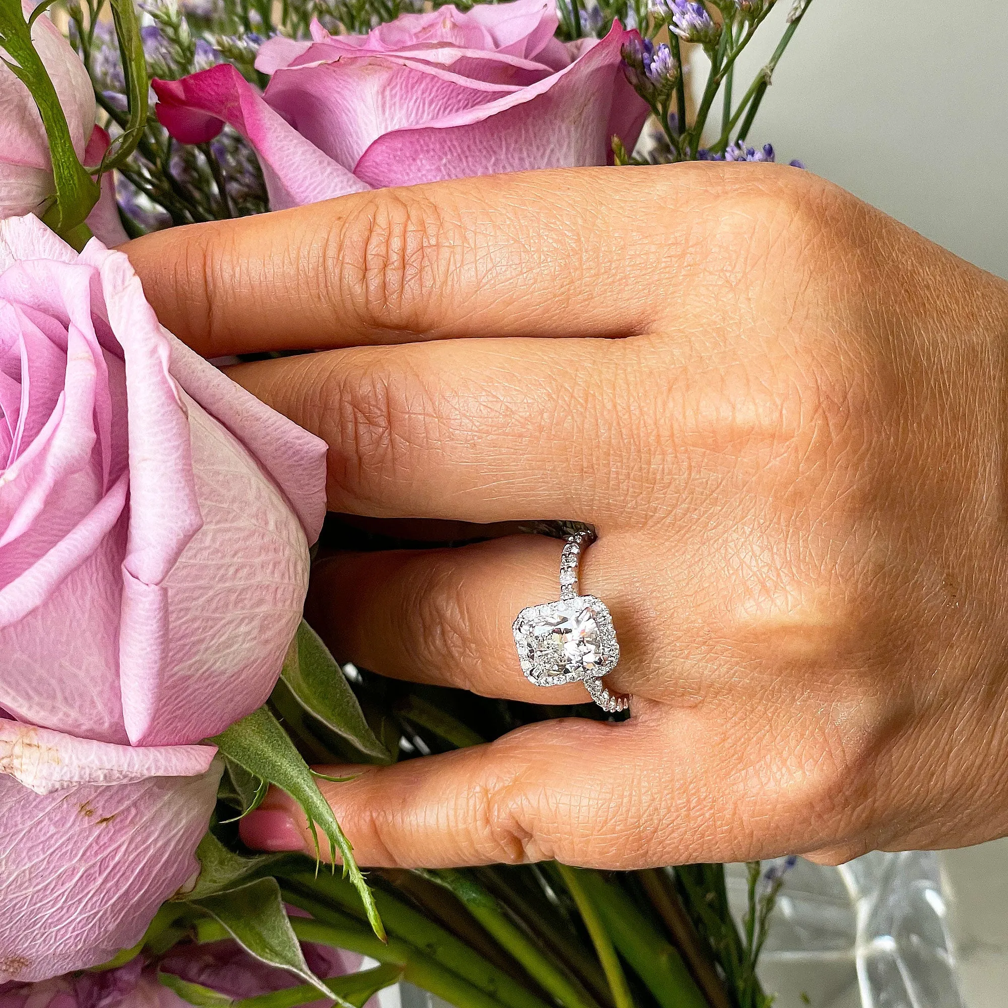 Women's 14k solid white gold cushion cut moissanite and natural round cut diamond engagement ring Bridal Wedding Halo 2.80ctw