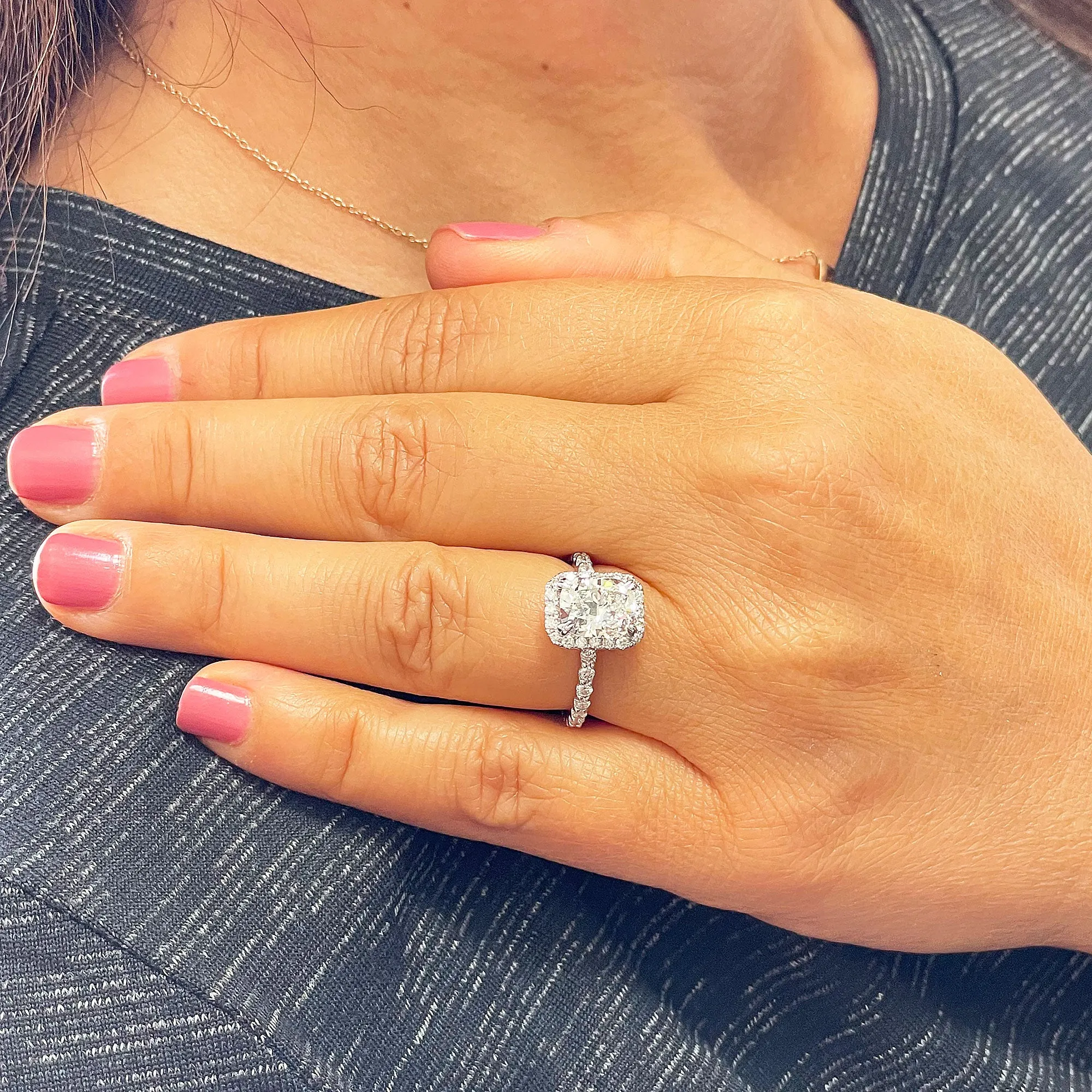Women's 14k solid white gold cushion cut moissanite and natural round cut diamond engagement ring Bridal Wedding Halo 2.80ctw