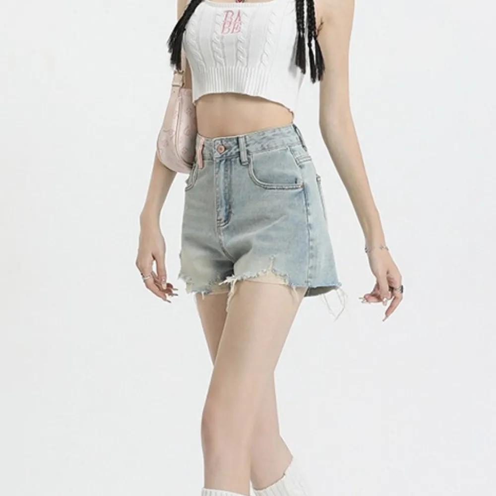 Women's Contrast Embroidered Tassel Shorts