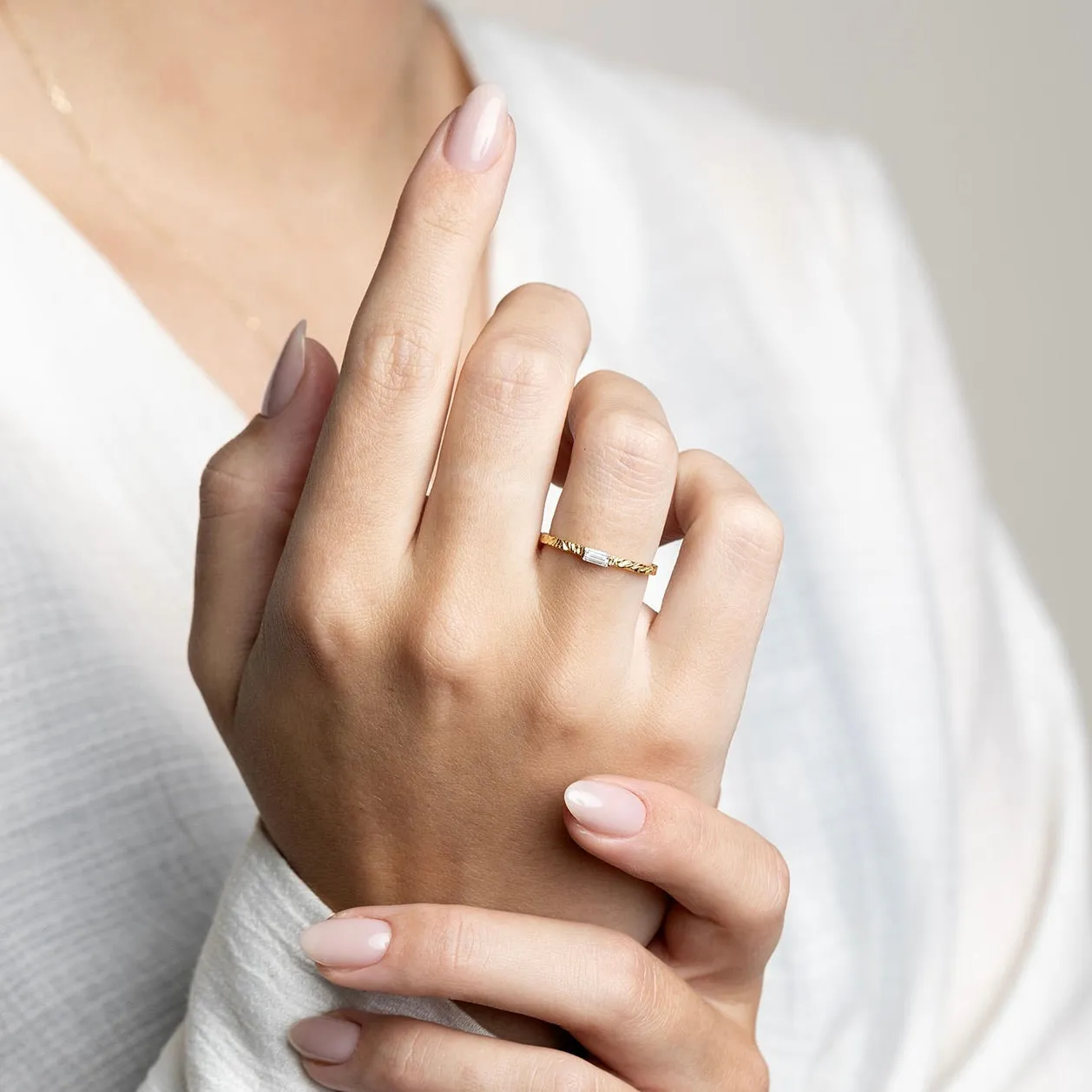 Women's diamond ring - ICE