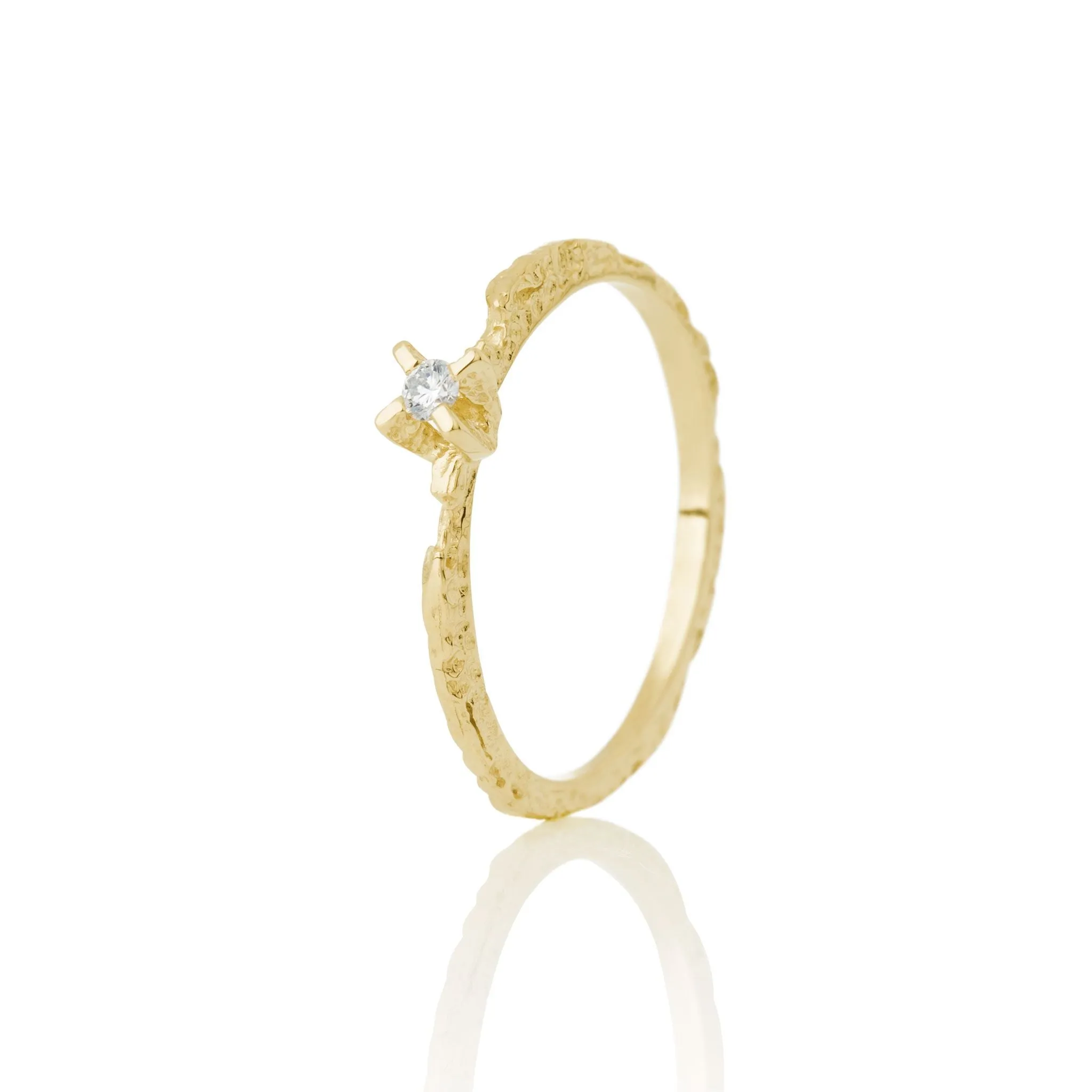 Women's diamond ring - NANOOK