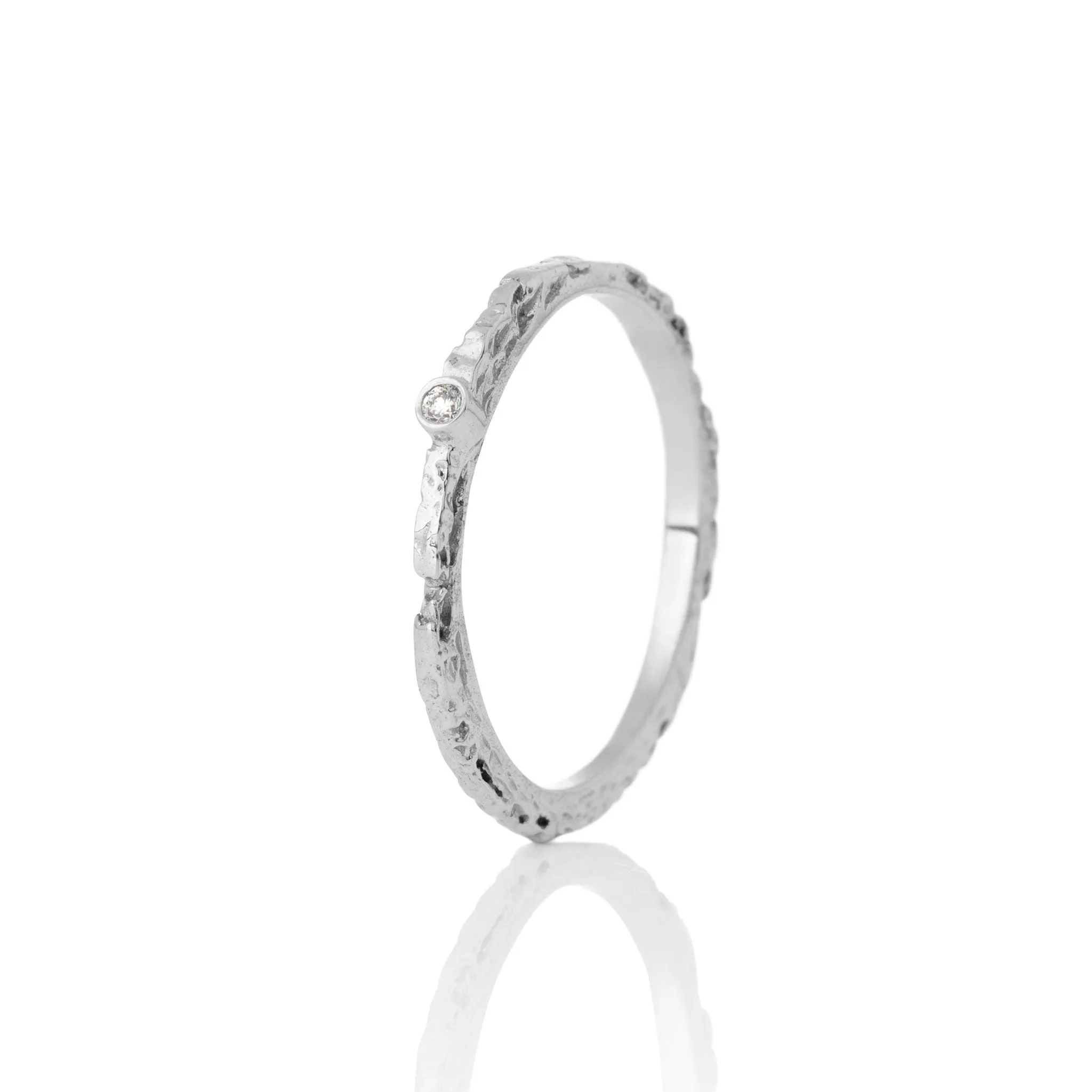 Women's diamond ring - NANOOK
