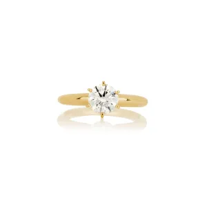 Women's diamond ring