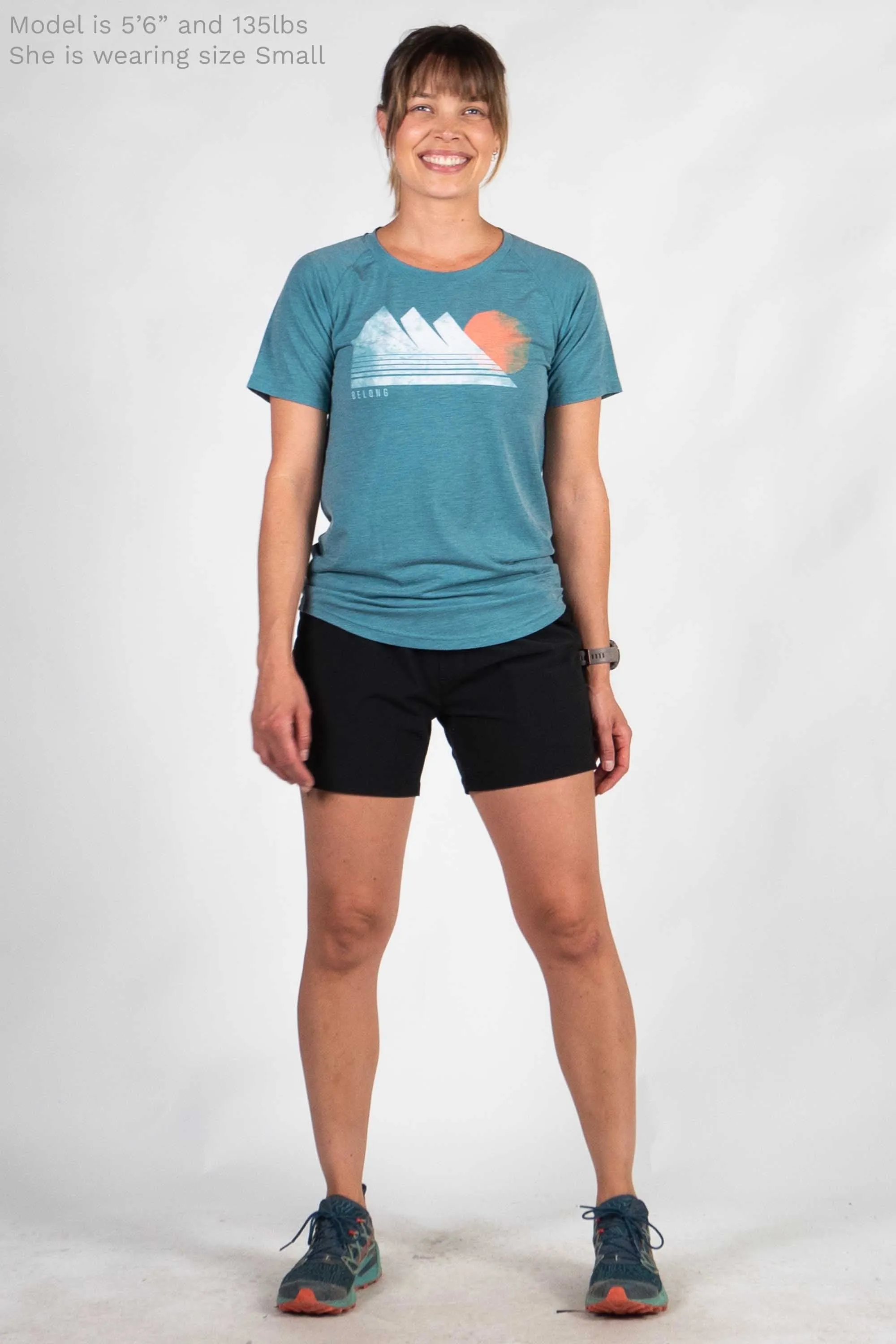 Women's Graphic Traverse Tek Tee