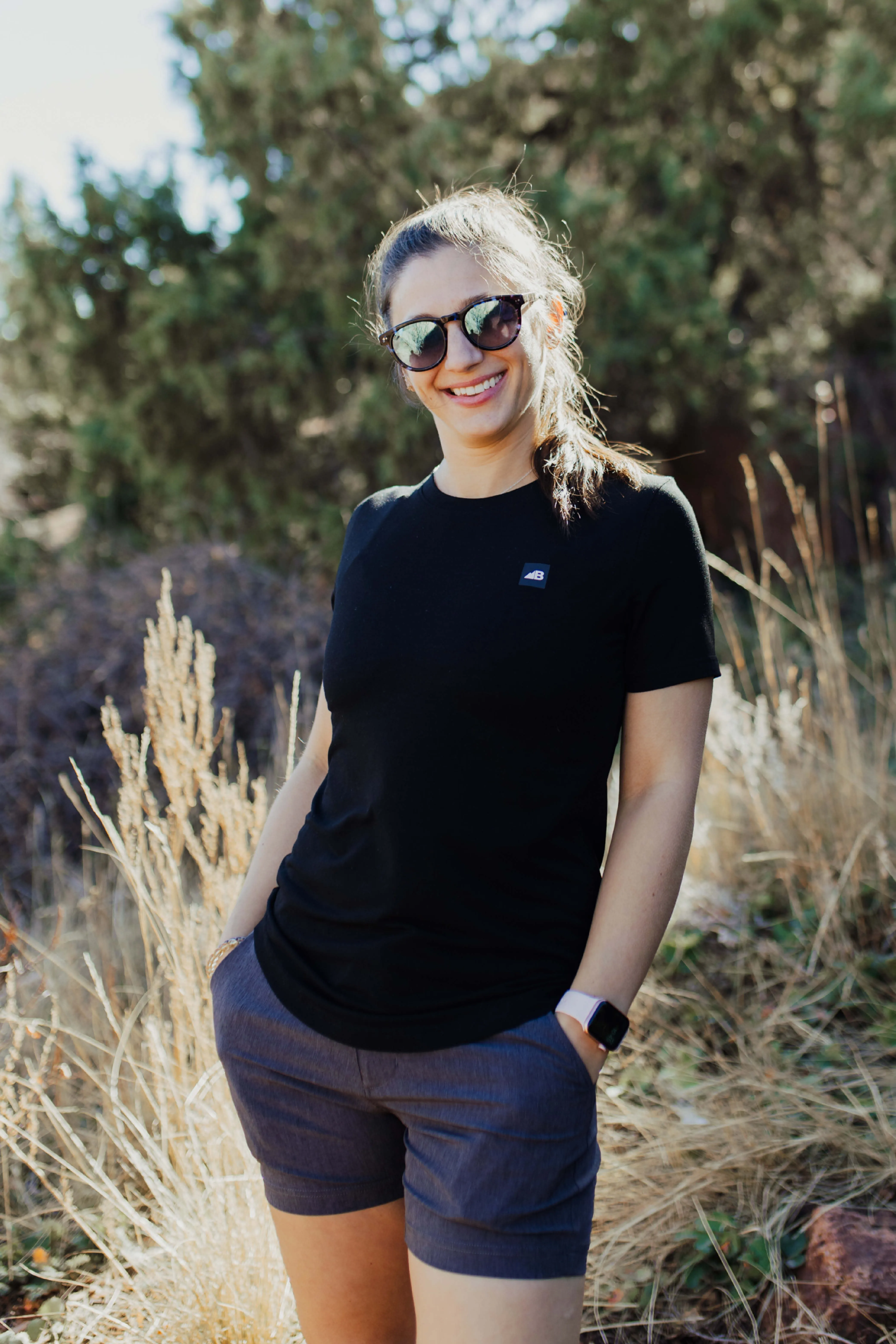Women's Graphic Traverse Tek Tee