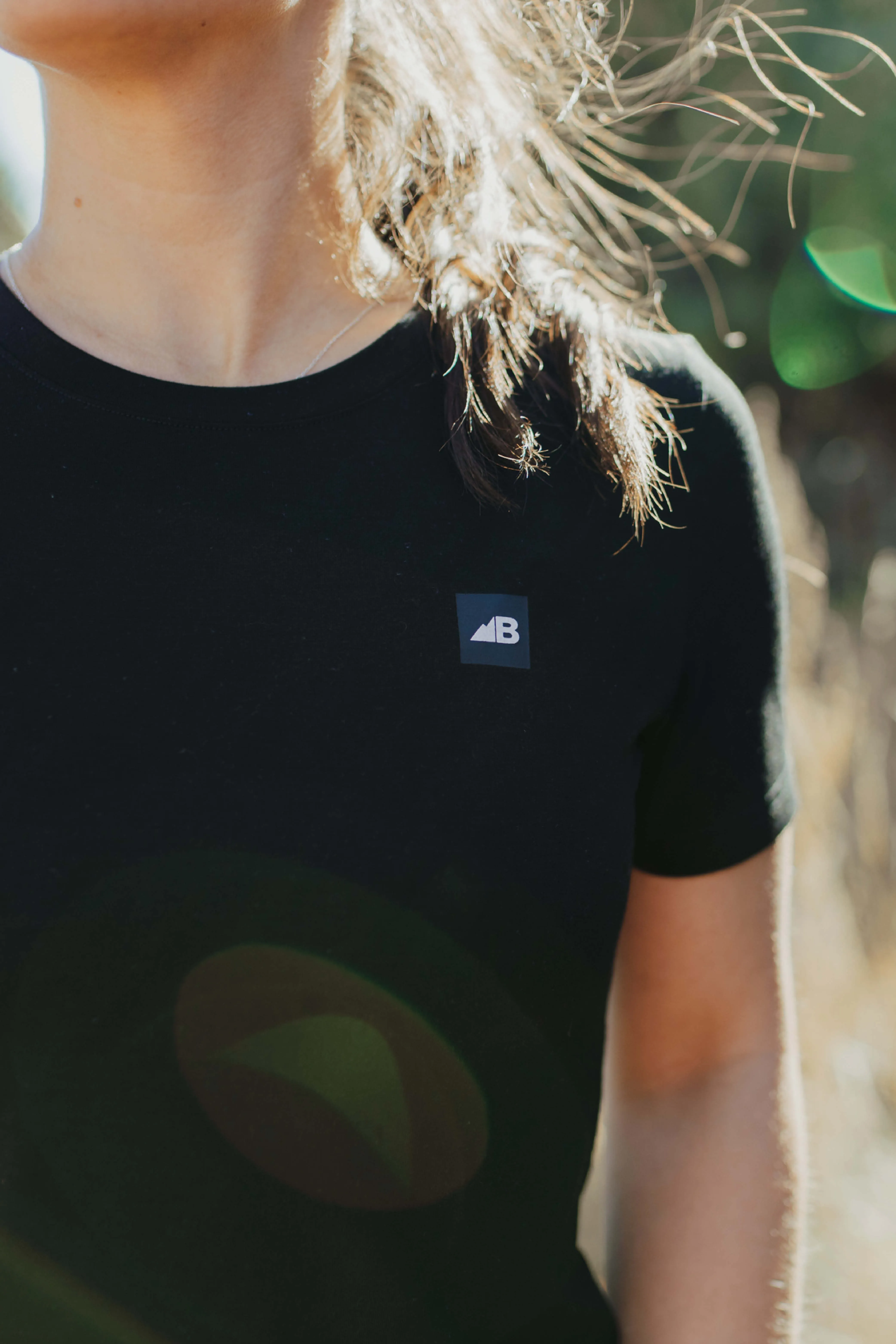 Women's Graphic Traverse Tek Tee