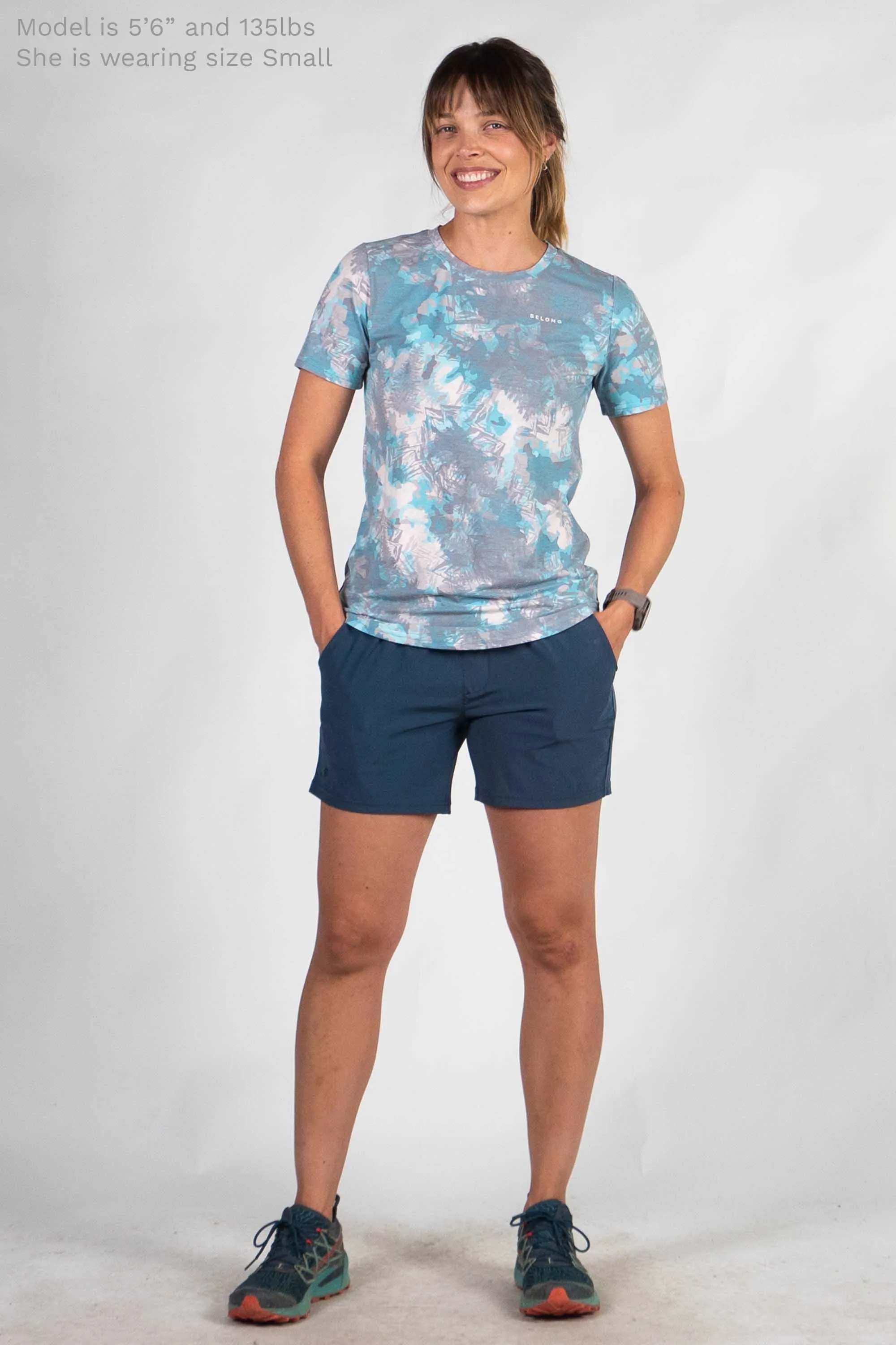 Women's Graphic Traverse Tek Tee