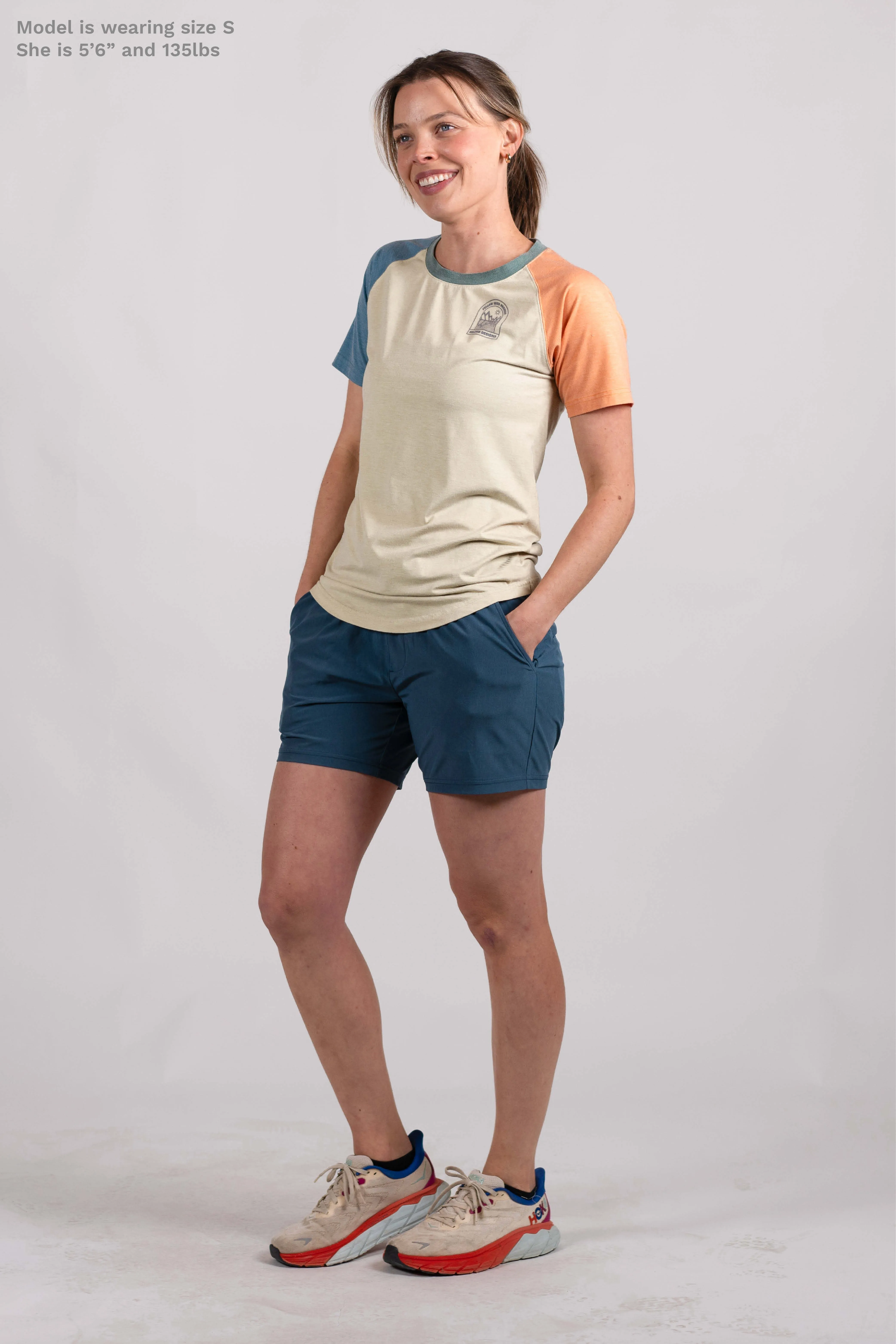 Women's Graphic Traverse Tek Tee