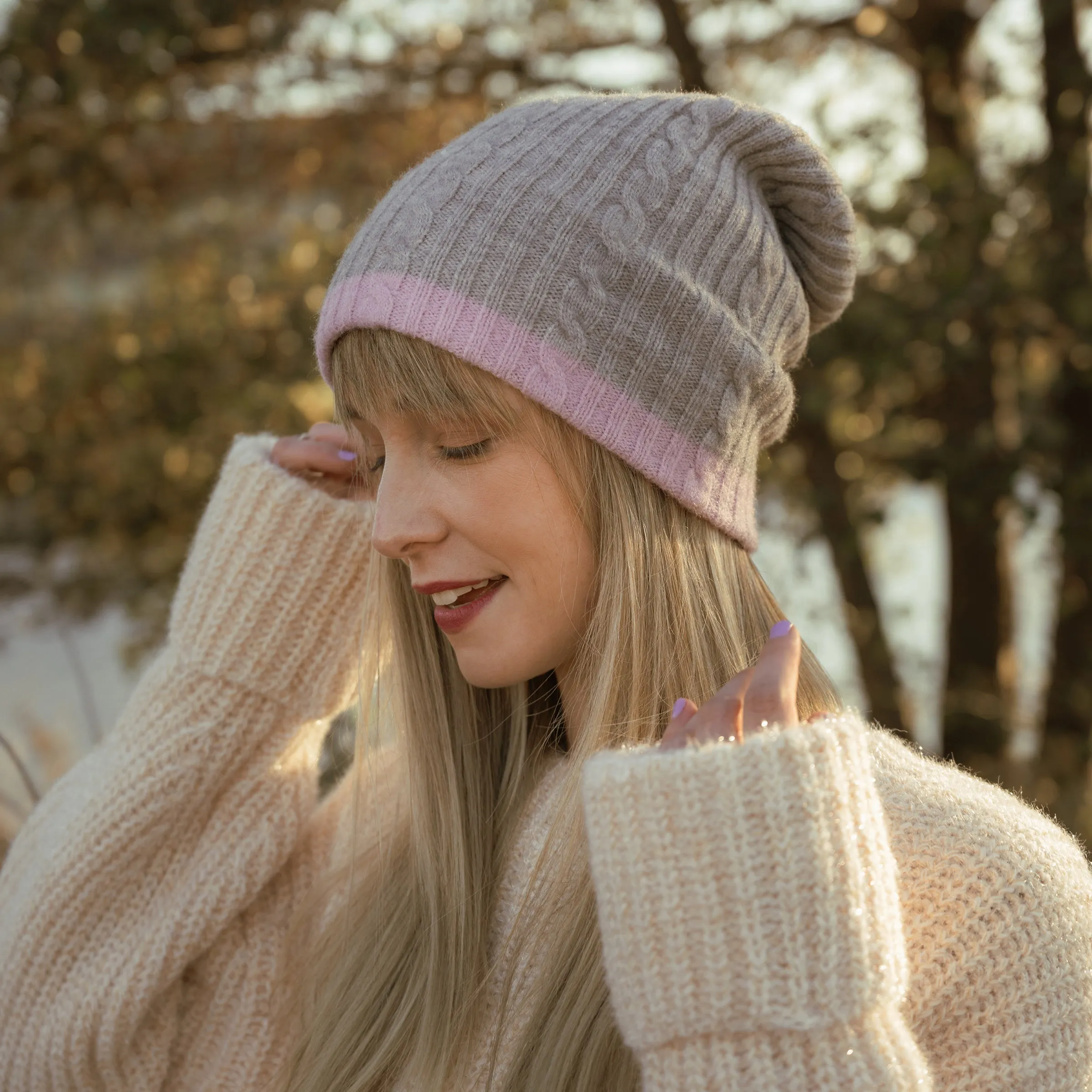 Women's Reversible Beanie
