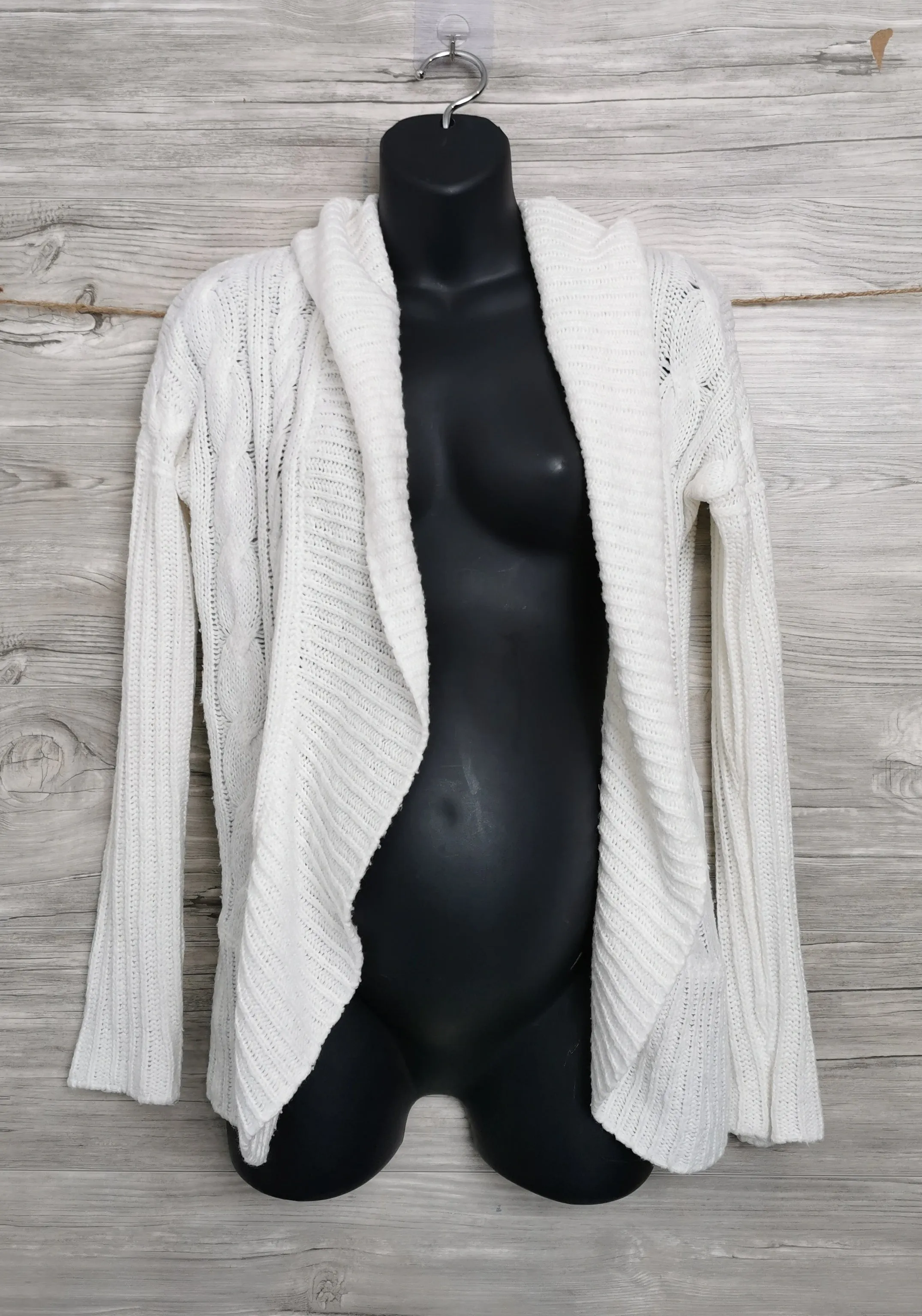 WOMENS SIZE MEDIUM - THYME MATERNITY, Knit Sweater (With Free Purse) EUC B45