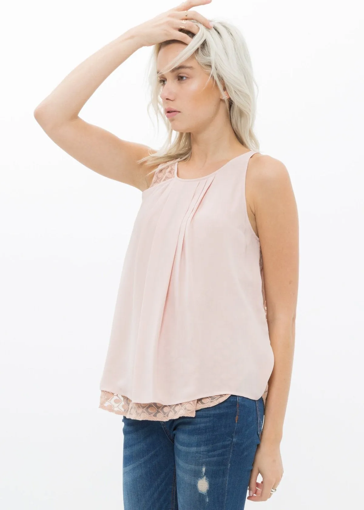 Women's Sleeveless Crewneck Layered Top